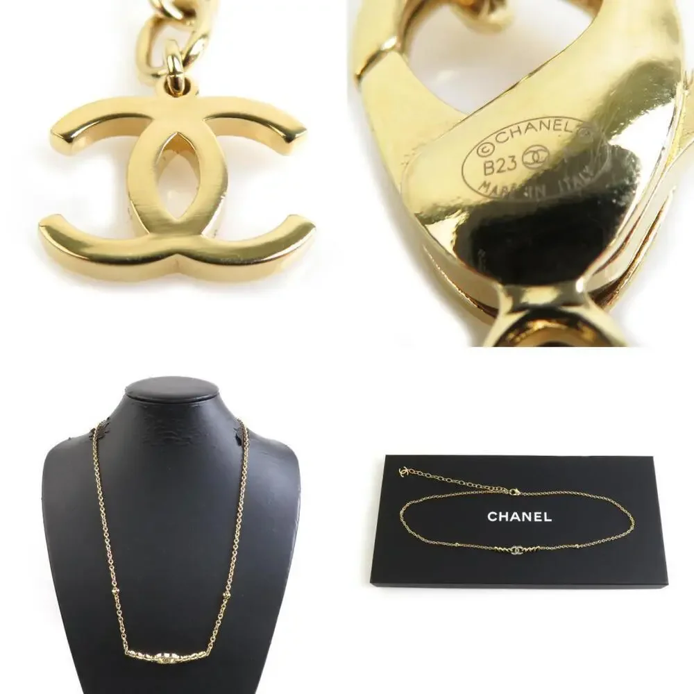 CHANEL Gold Necklace